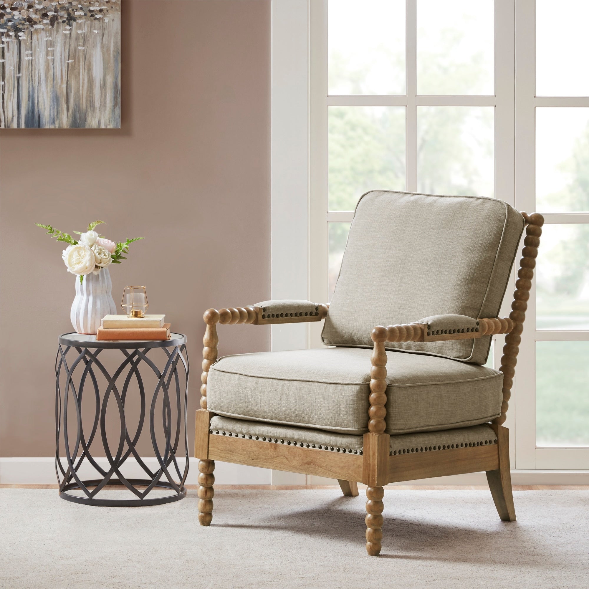 Poltrona Madison Park Donohue con struttura in legno tornito