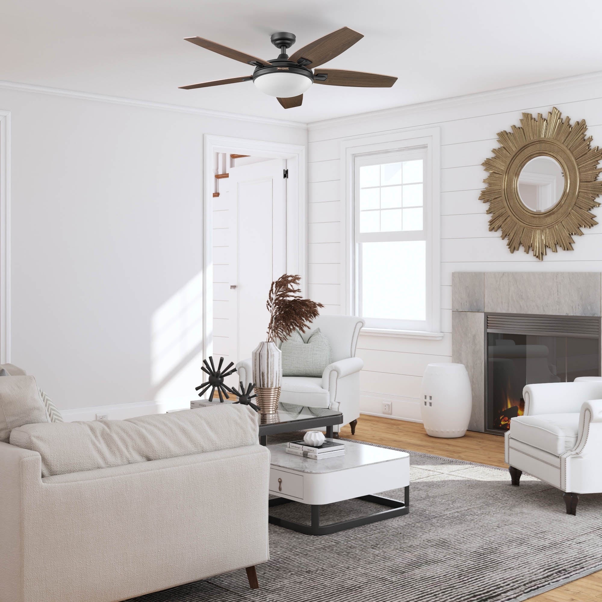 Ventilatore da soffitto Honeywell Carmel da 48 pollici con luce integrata e telecomando