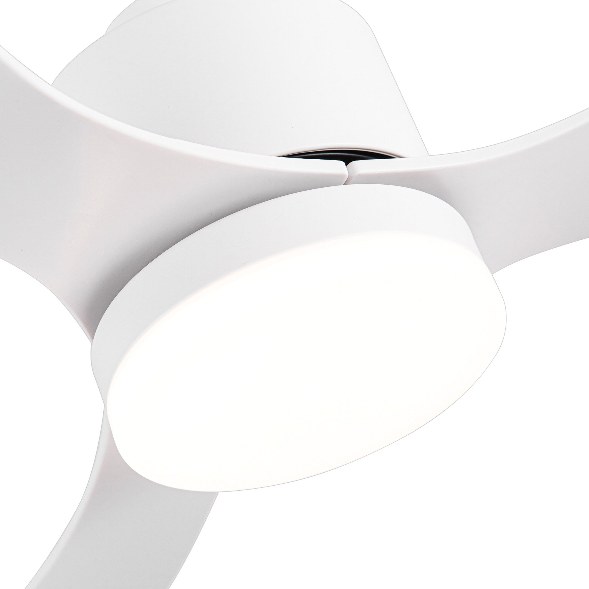 Ventilatore da soffitto a LED da 52 pollici con telecomando per luci (3 pale)