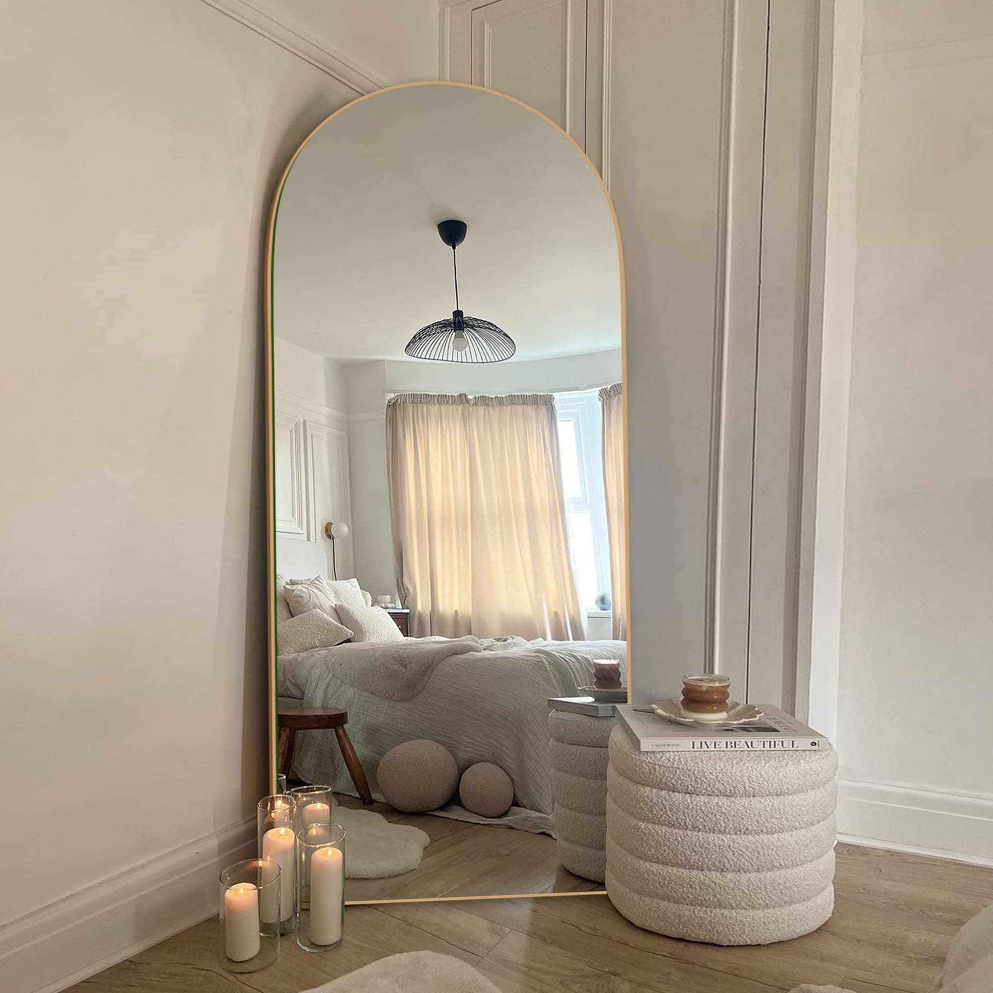Specchio da pavimento in legno a figura intera ad arco, specchio da parete