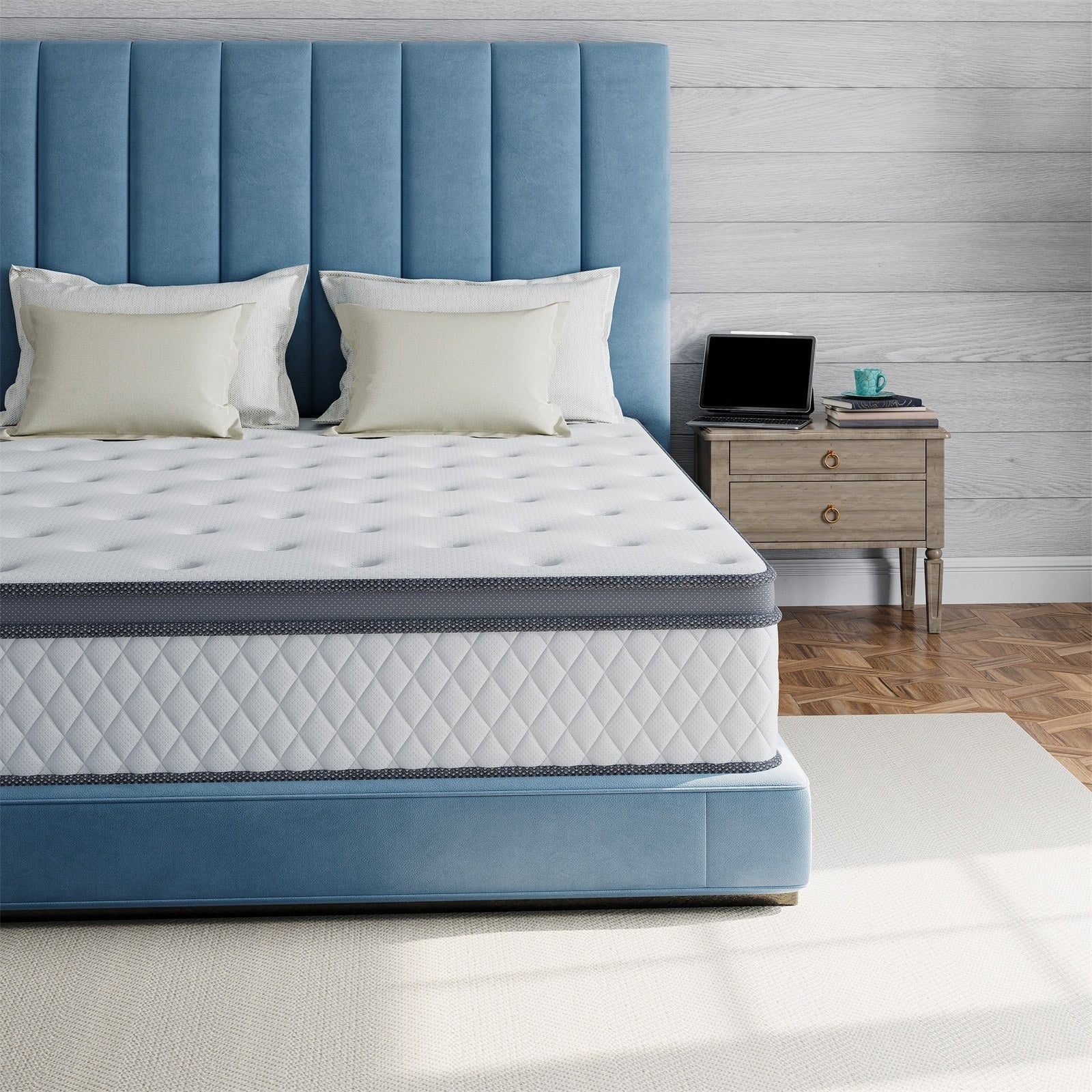Materasso SweDrea in memory foam ibrido rigido da 12 pollici con certificazione CertiPUR-US e Oeko-TEX, dotato di molle rinforzate.