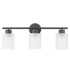 Lampada da bagno Bellevue Lydia a 3 luci, larghezza 23 cm, con finitura satinata