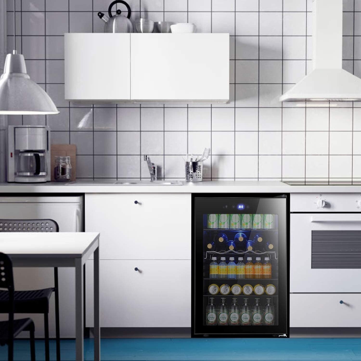 Cantinetta frigo da 4,4 piedi cubi con luci LED e pulsanti touch, ripiani rimovibili, meno di 38 dB
