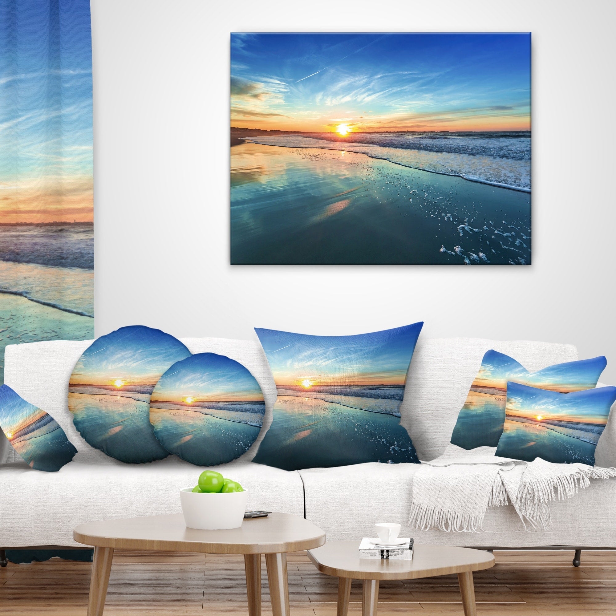 Spiaggia blu con tramonto lontano - Tela artistica da parete con spiaggia
