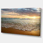 Tramonto luminoso e nuvoloso nell'oceano calmo - Tela artistica con paesaggio marino contemporaneo
