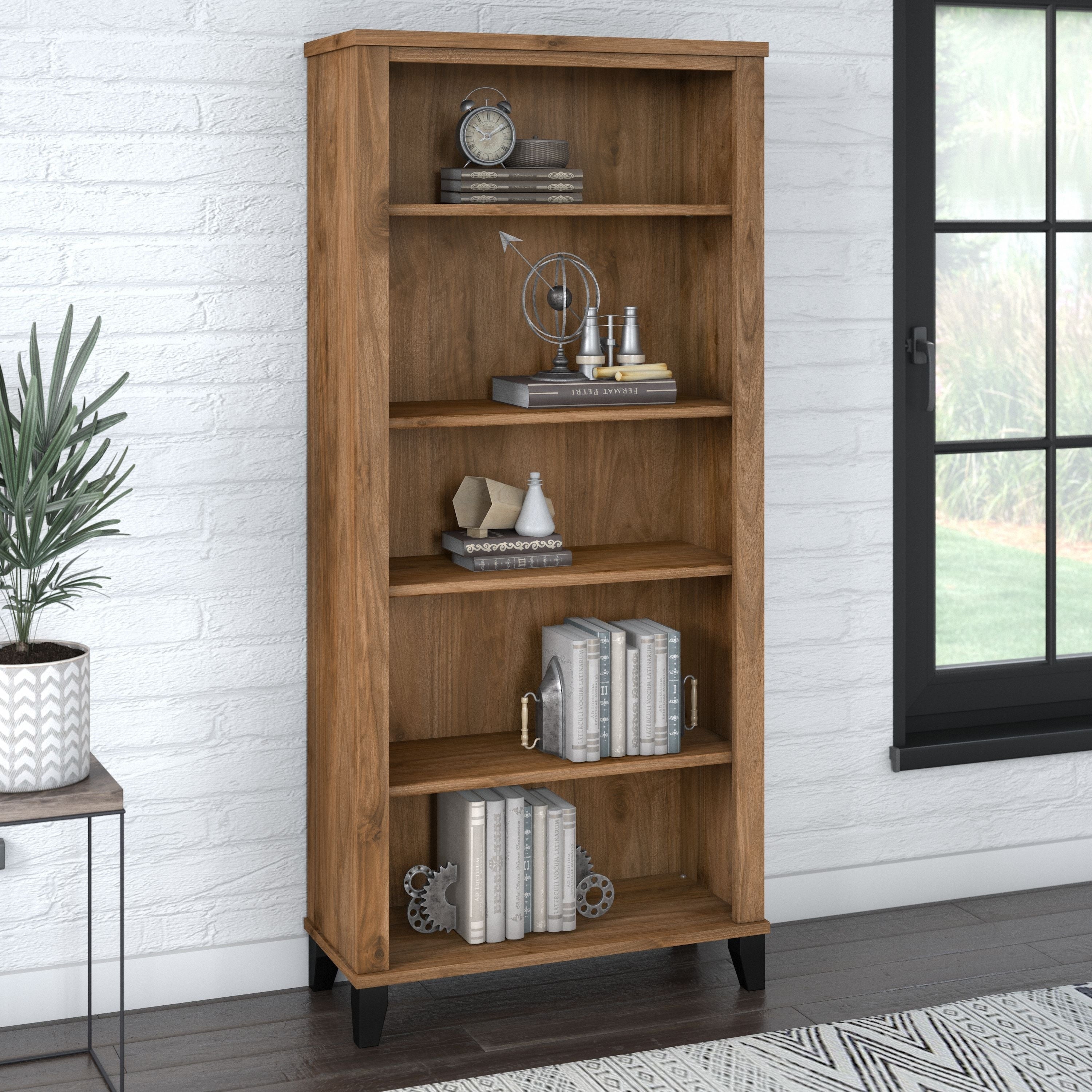 Libreria alta a 5 ripiani Somerset di Bush Furniture con ripiani regolabili