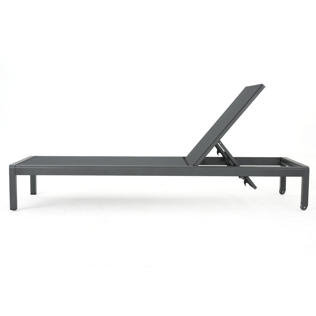 Chaise longue da esterno in alluminio Cape Coral (set da 2) di Christopher Knight Home - 77,56 P x 25,20 L x 11,80 A