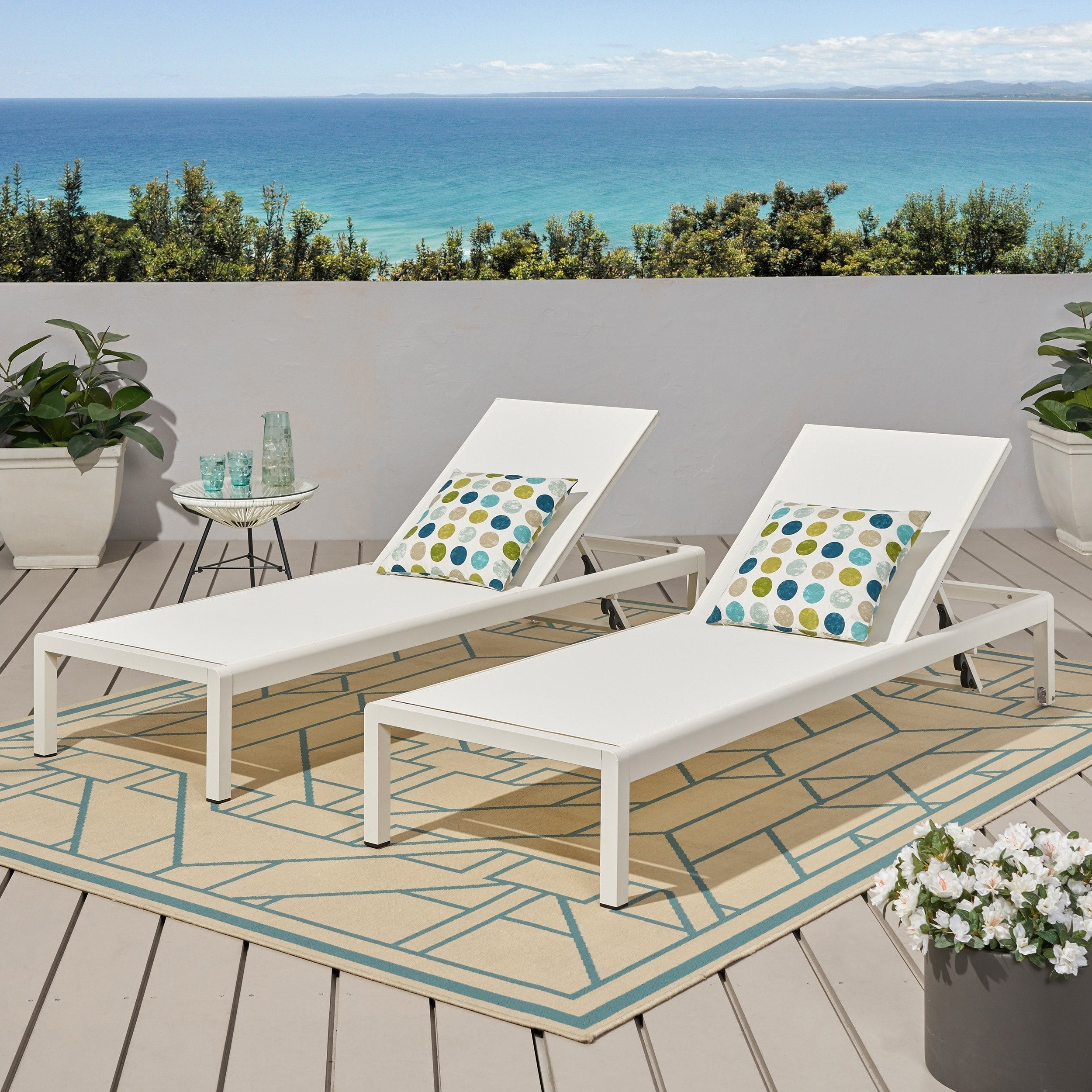 Chaise longue da esterno in alluminio Cape Coral (set da 2) di Christopher Knight Home - 77,56 P x 25,20 L x 11,80 A