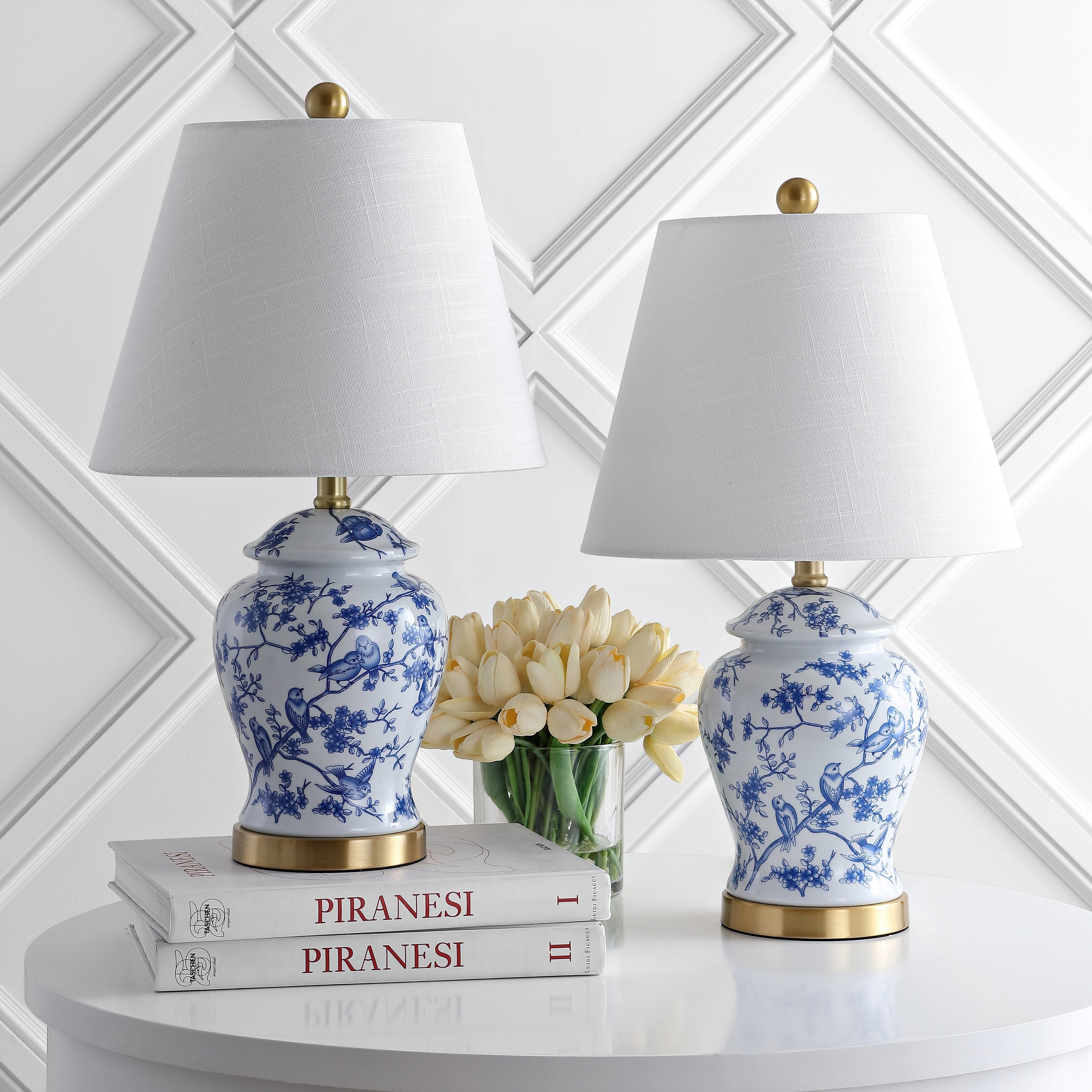 Lampada da tavolo Choi 22 Chinoiserie, blu/bianca (set da 2) di JONATHAN Y