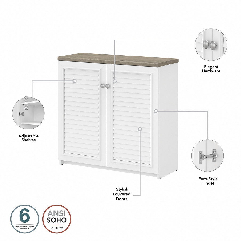 Mobiletto portaoggetti Fairview con ante e ripiani di Bush Furniture - 31,73 L x 12,76 P x 30,71 A