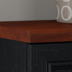 Mobiletto portaoggetti Fairview con ante e ripiani di Bush Furniture - 31,73 L x 12,76 P x 30,71 A