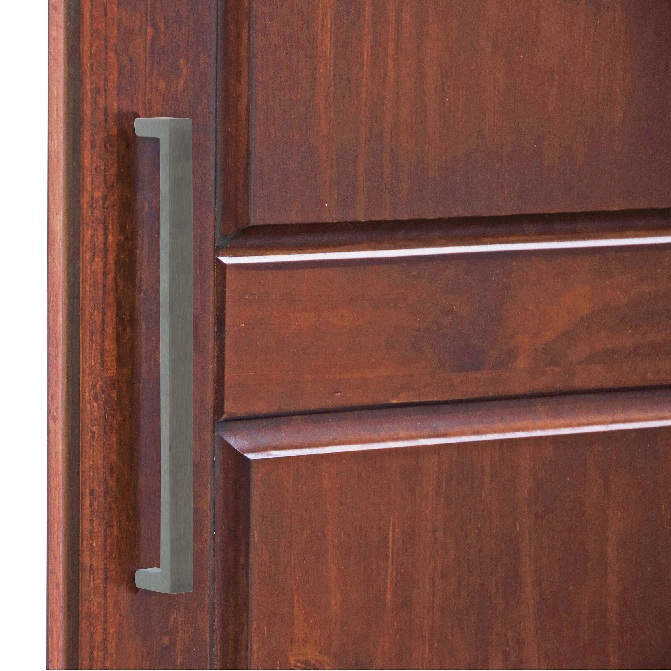 Armadio guardaroba Cosmo a 3 ante in legno massello al 100% di Palace Imports con ante in legno massello o a specchio