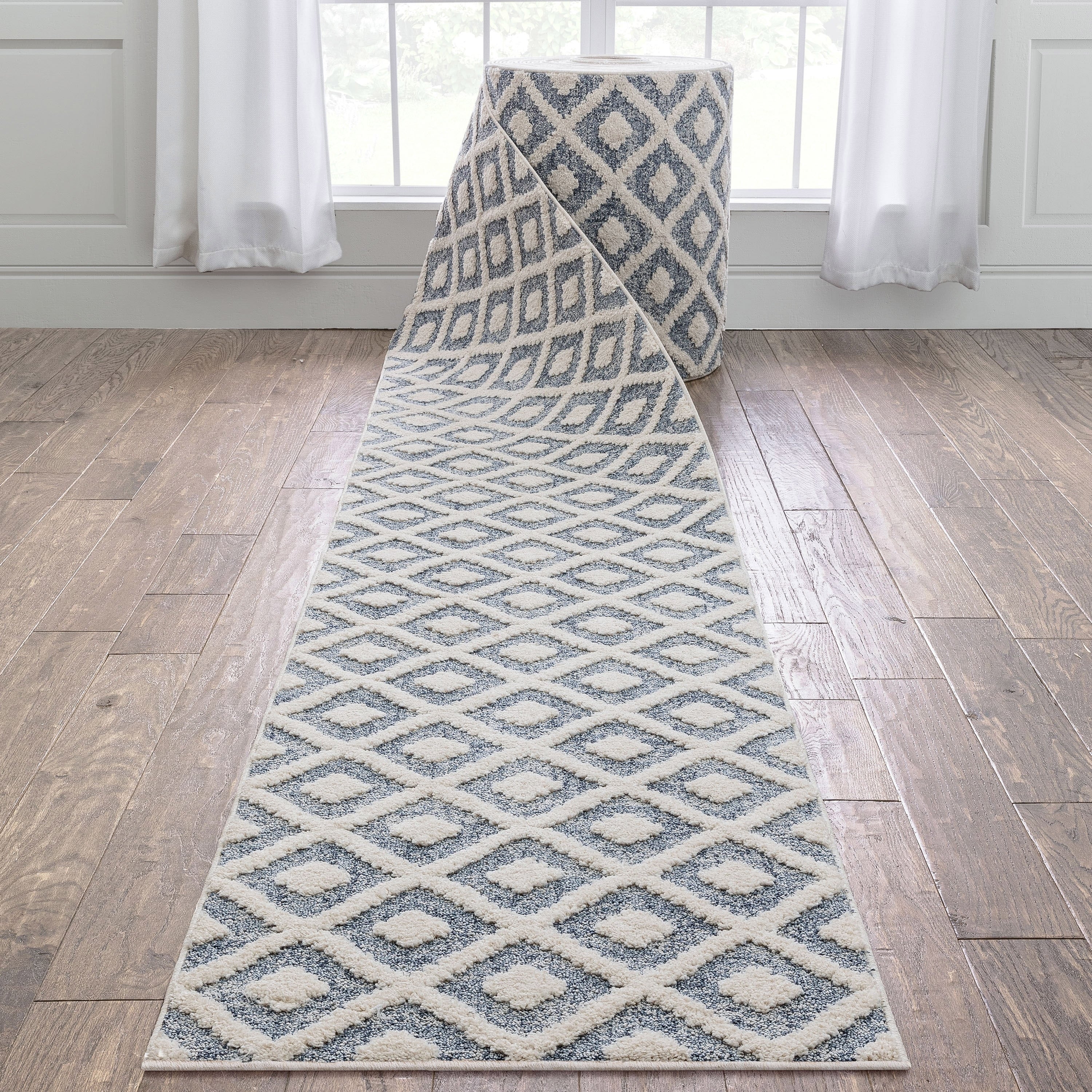 Tappeto moderno per corridoio e scale, modello Runner Harlow Trellis, su misura