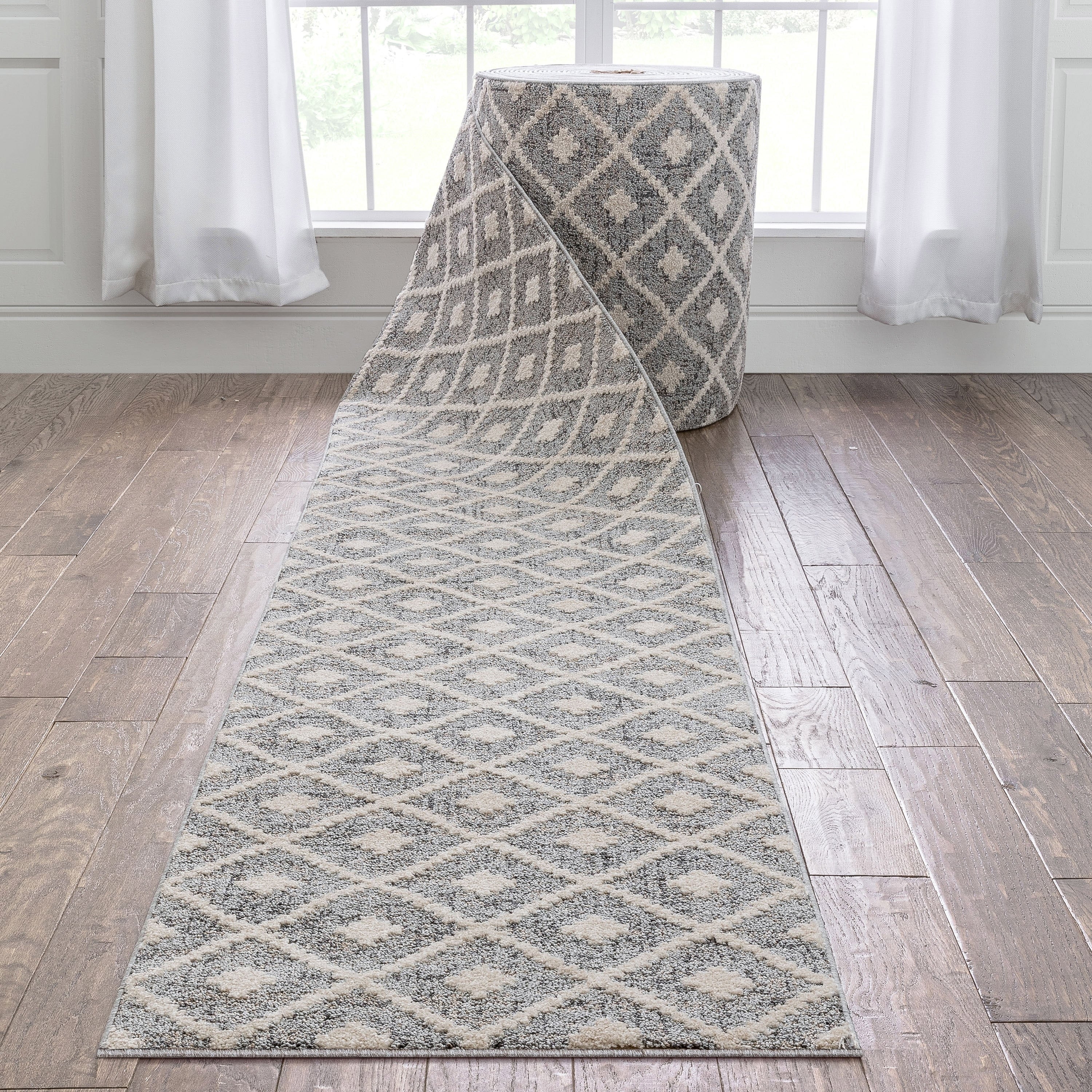 Tappeto moderno per corridoio e scale, modello Runner Harlow Trellis, su misura
