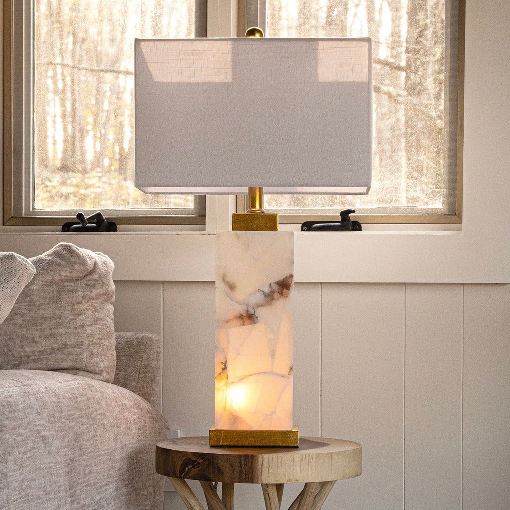 Lampada da tavolo a LED Eloise 27.5 Alabaster, bianco/foglia oro di JONATHAN Y