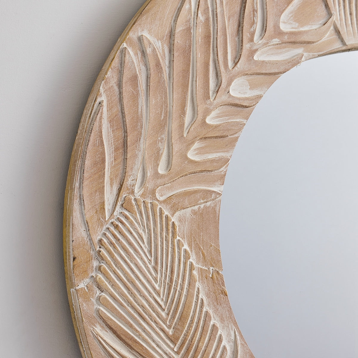 Specchio da parete rotondo in legno intagliato stile fattoria - 28 x 28