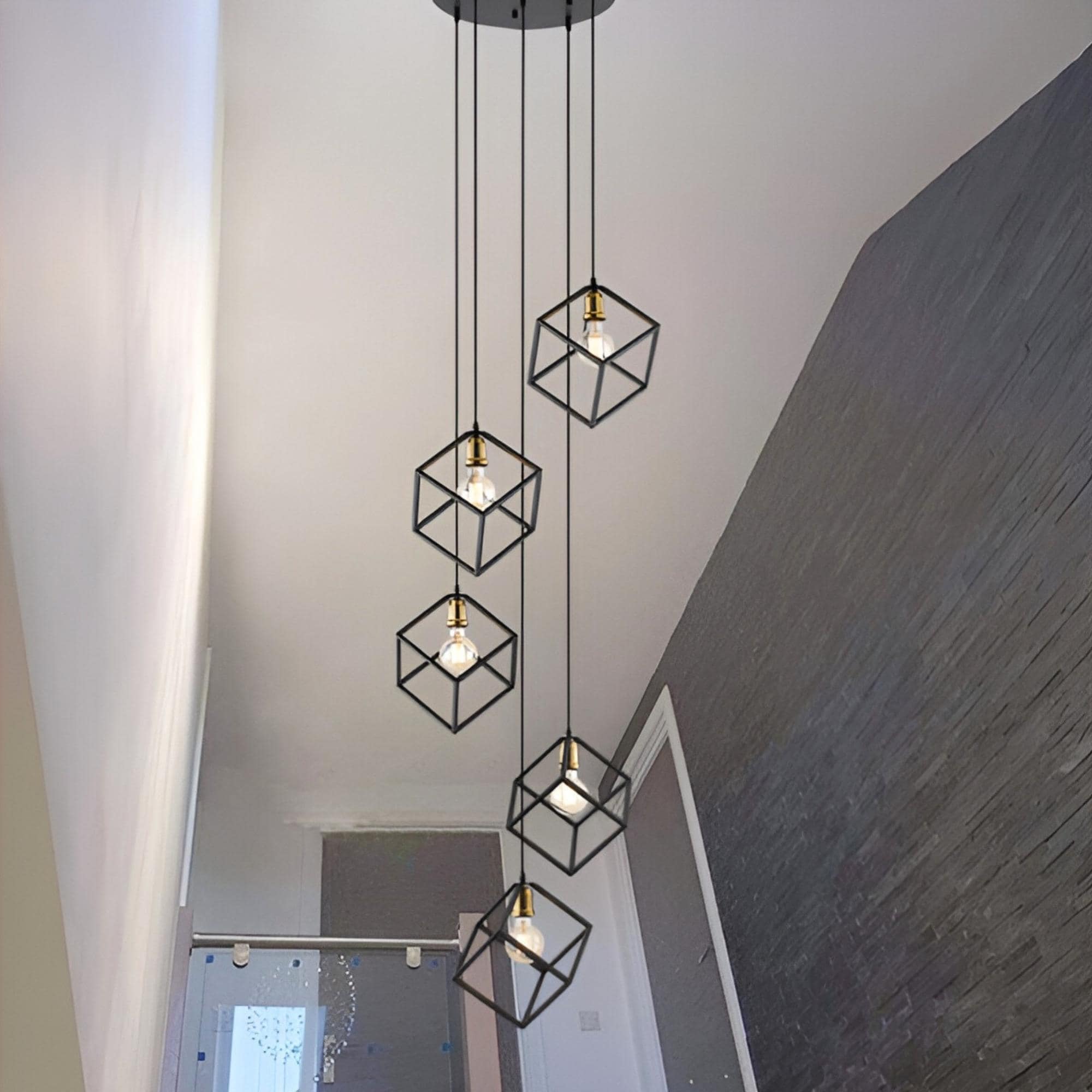 Lampadario a sospensione geometrico per scale, altezza regolabile, gruppo di 5 o 7 luci