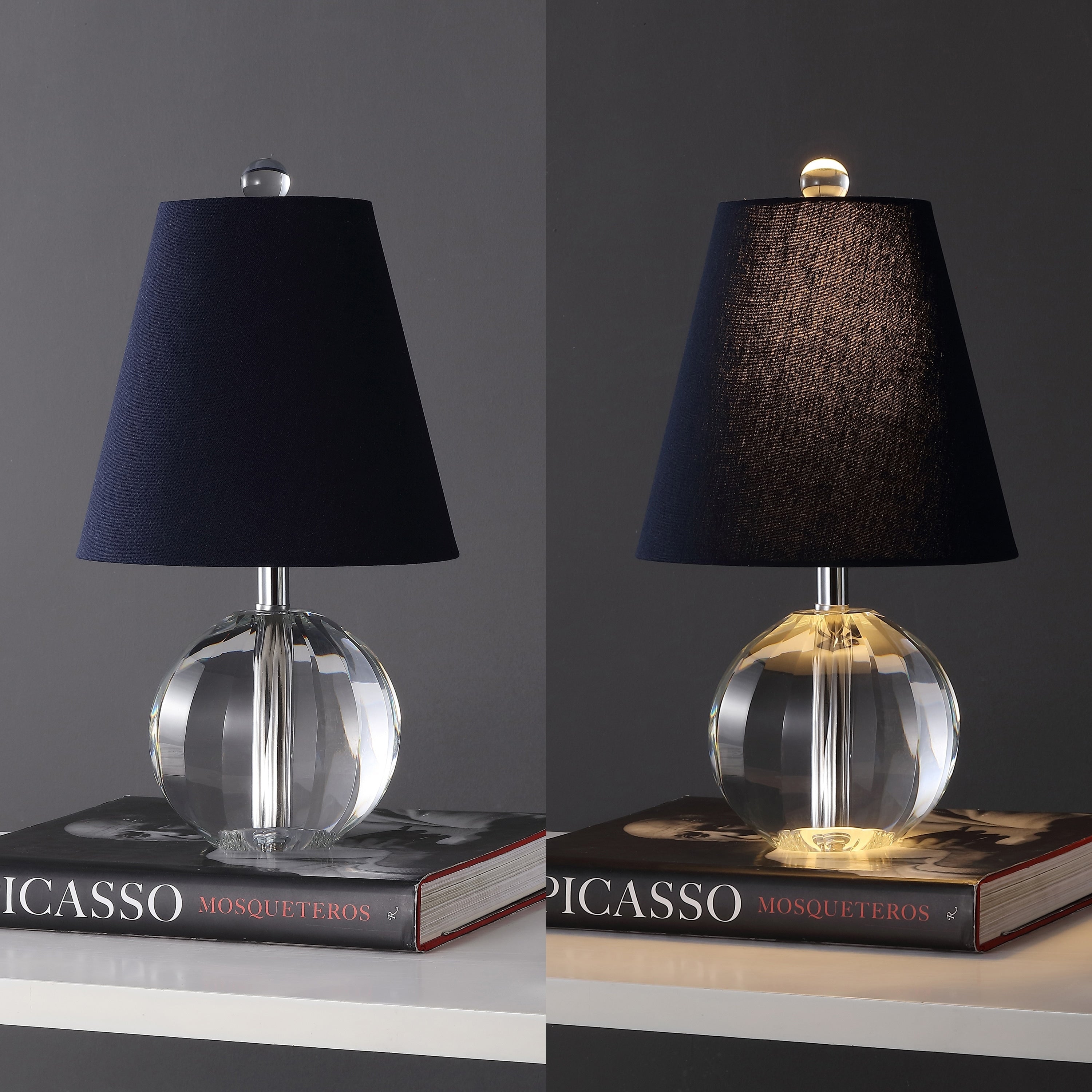 Lampada da tavolo a LED Goddard 16 Crystal Ball/Metal, di JONATHAN Y