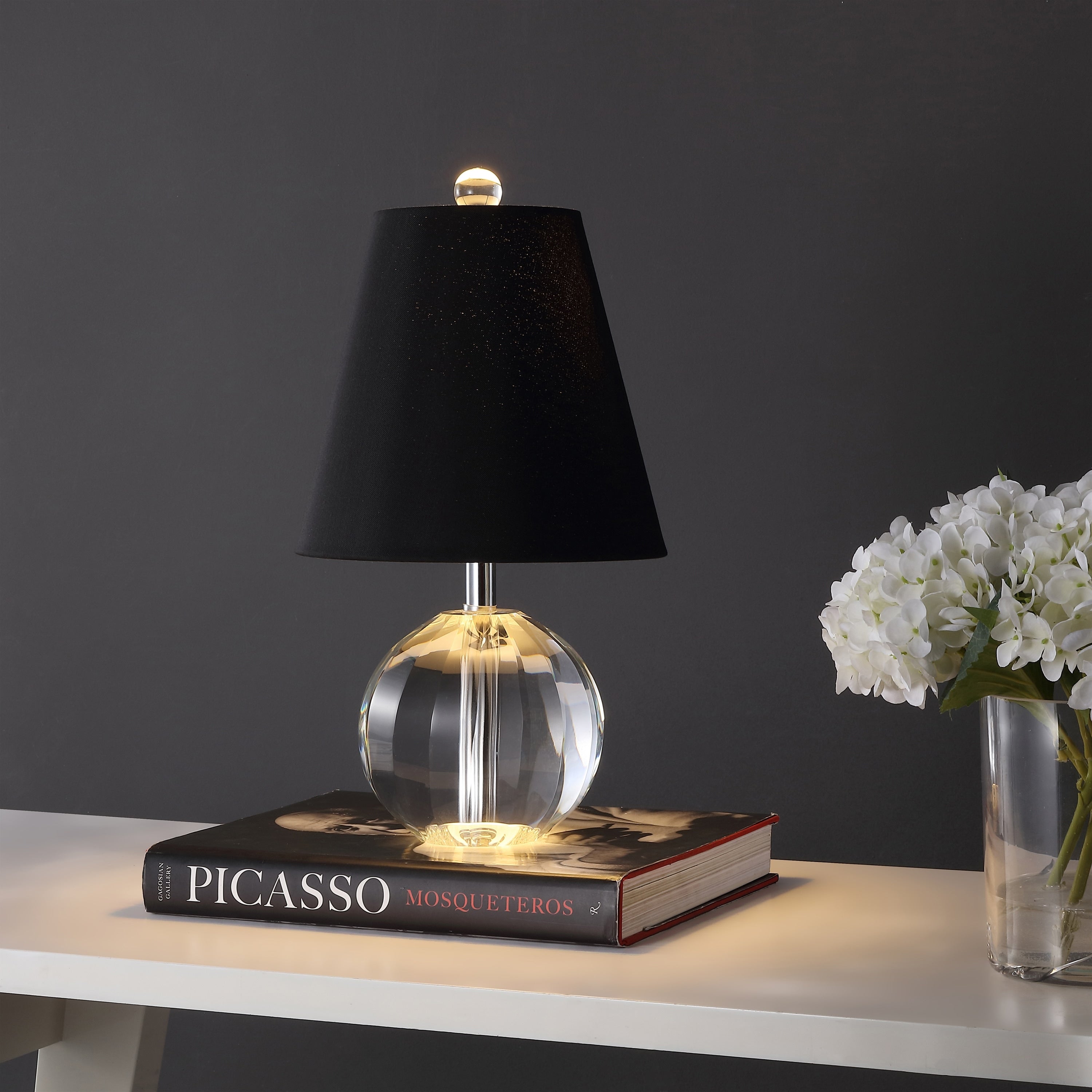 Lampada da tavolo a LED Goddard 16 Crystal Ball/Metal, di JONATHAN Y
