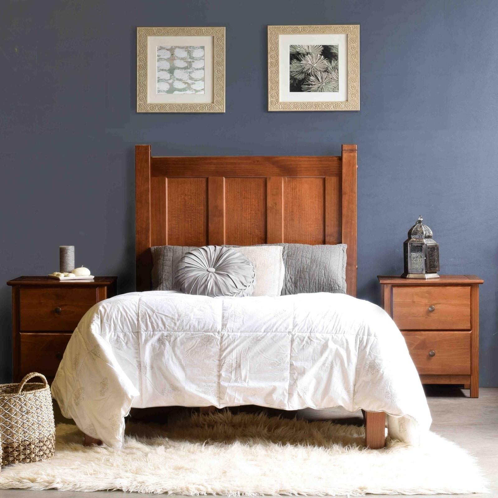 Letto a piattaforma con pannello in legno massello Shaker Grain Wood Furniture