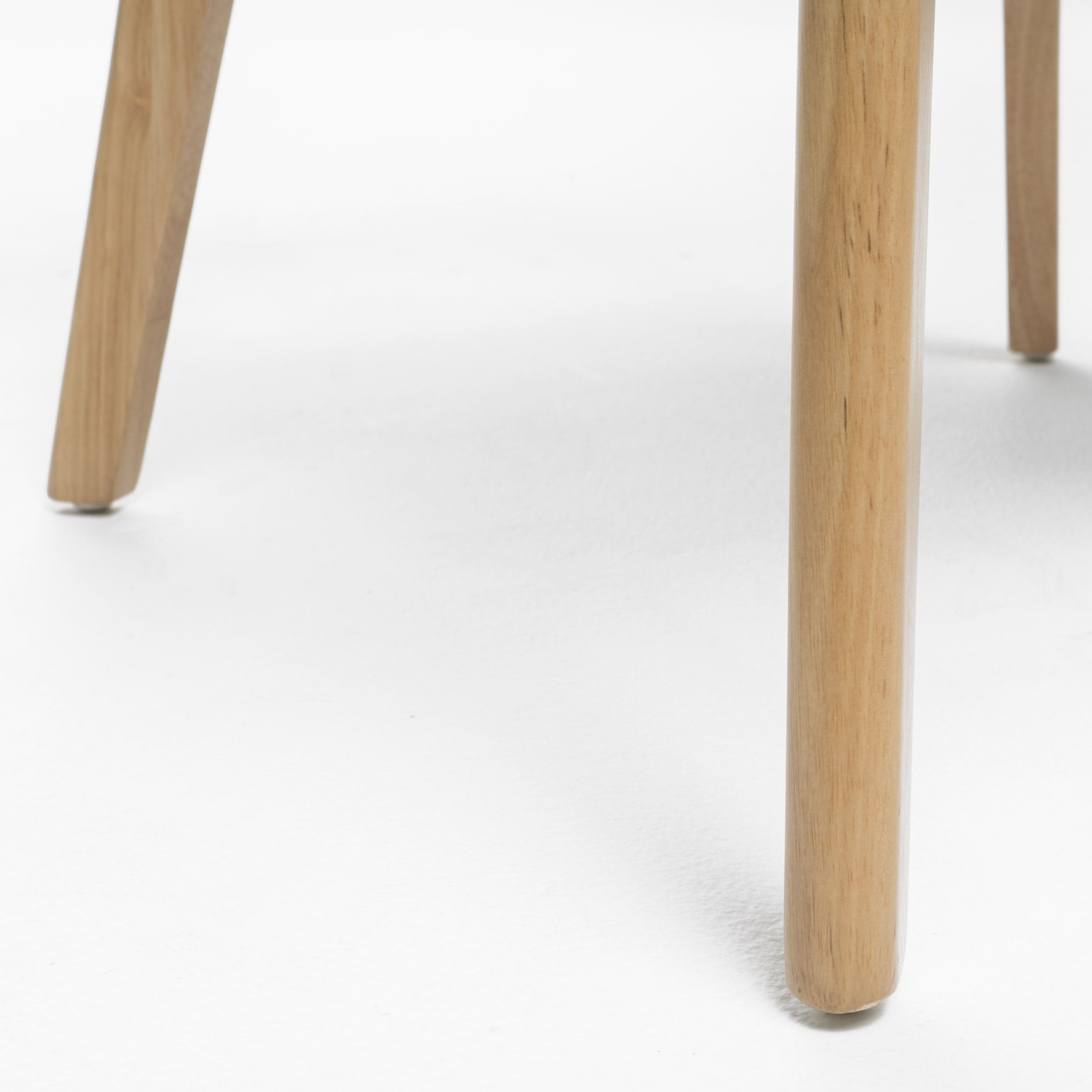 Sedia da pranzo Abrielle in legno di caucciù imbottita in stile moderno di metà secolo (set di 2) di Christopher Knight Home