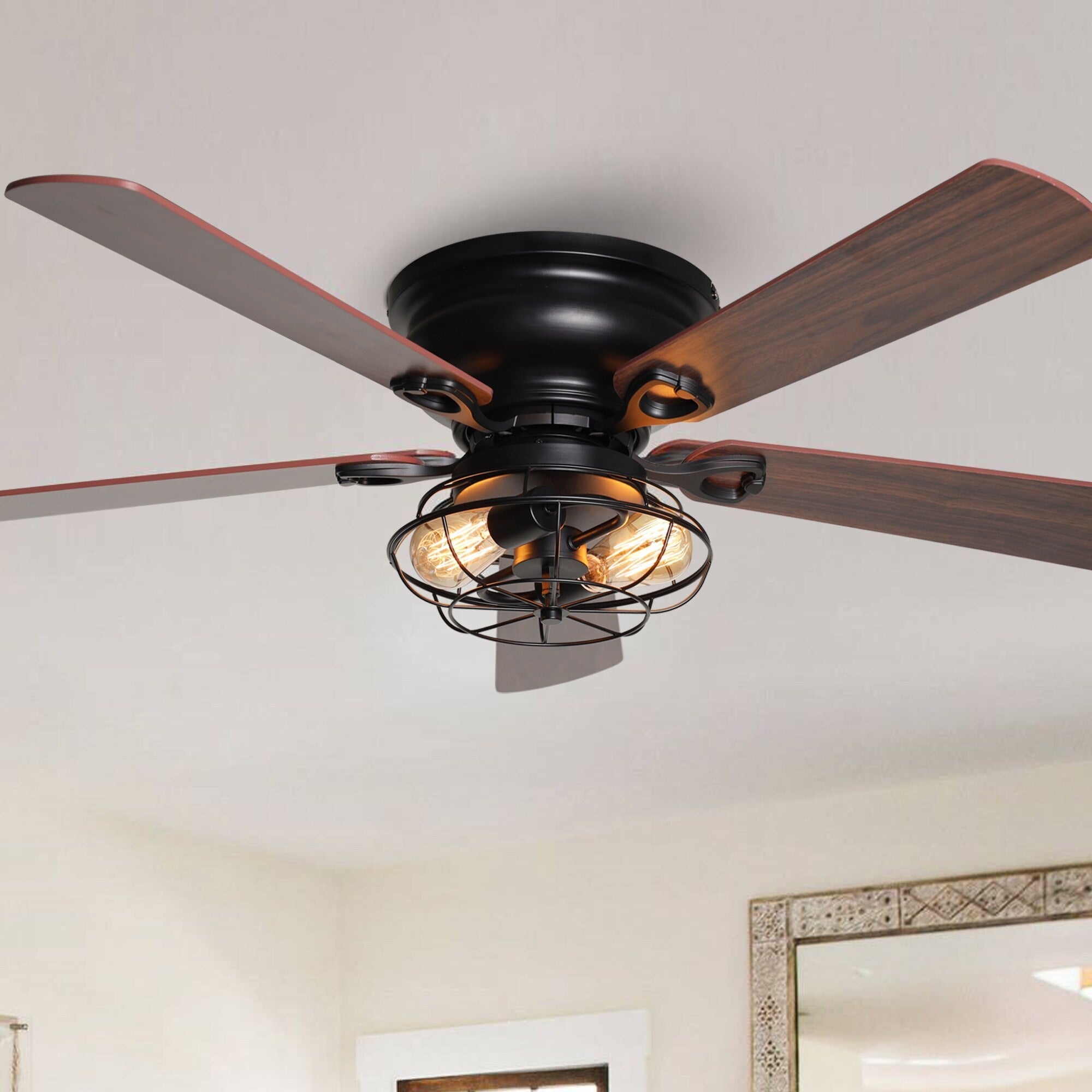 Ventilatore da soffitto nero a filo basso in legno da 48 pollici, 5 pale, modello Farmhouse, con telecomando e kit luci