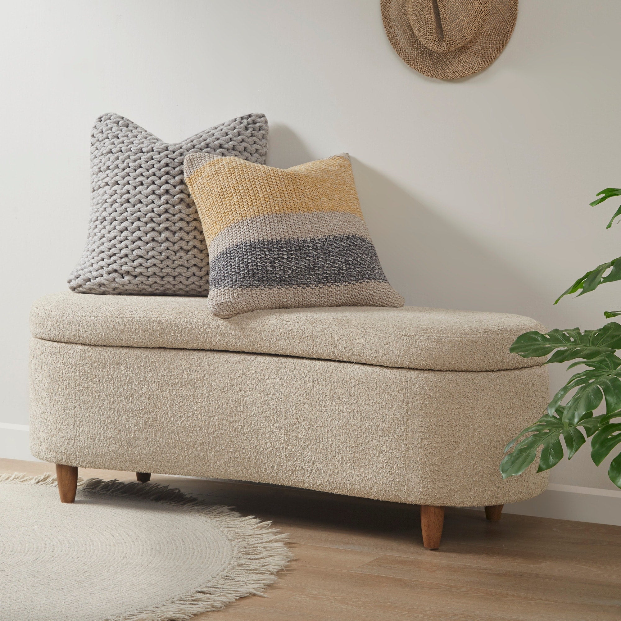 Panca contenitore curva in stile bouclé Bailey INK IVY