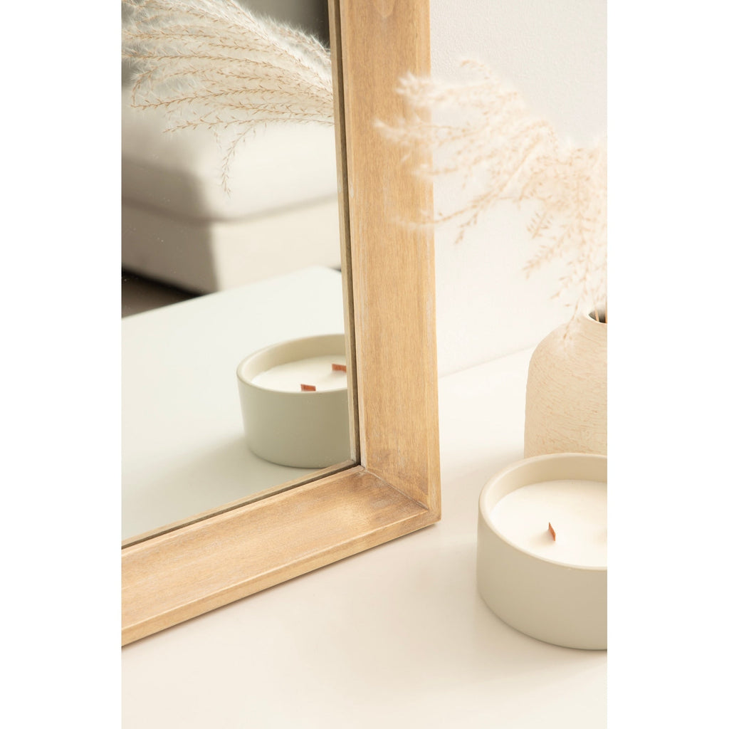 Specchio da parete in legno ad arco di Kate e Laurel Hatherleigh