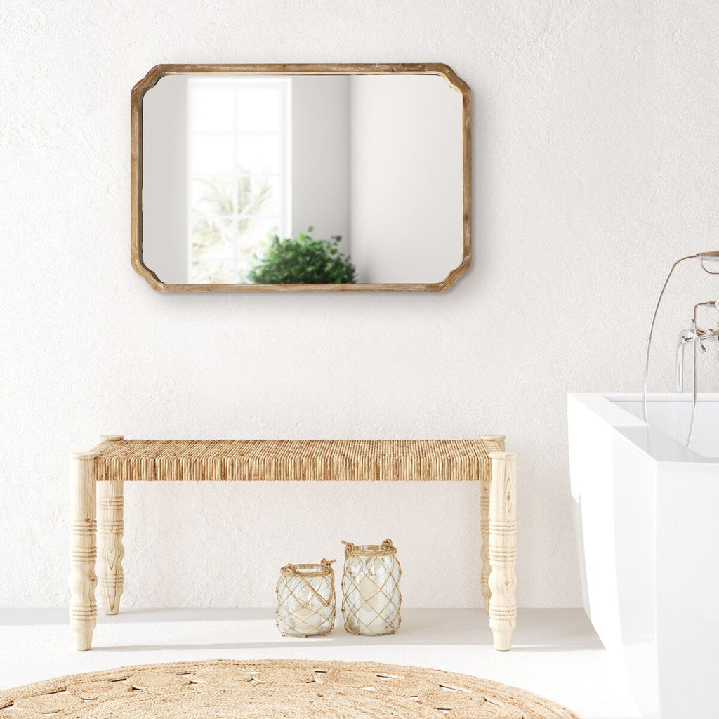 Specchio da parete quadrato in legno di Kate e Laurel Marston