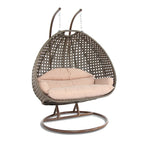 Sedia a forma di uovo sospesa LeisureMod per 2 persone con supporto - Amaca da esterno/interno in rattan e vimini per patio con cuscini