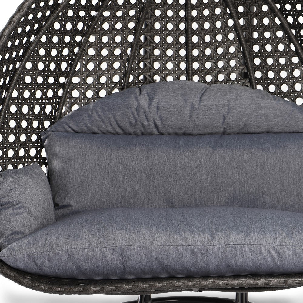 Sedia a forma di uovo sospesa LeisureMod per 2 persone con supporto - Amaca da esterno/interno in rattan e vimini per patio con cuscini