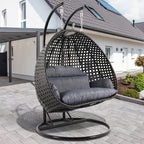 Sedia a forma di uovo sospesa LeisureMod per 2 persone con supporto - Amaca da esterno/interno in rattan e vimini per patio con cuscini