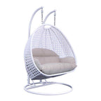 Sedia a forma di uovo sospesa LeisureMod per 2 persone con supporto - Amaca da esterno/interno in rattan e vimini per patio con cuscini