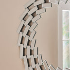 Specchio da parete Lileas Glam di Christopher Knight Home - Argento