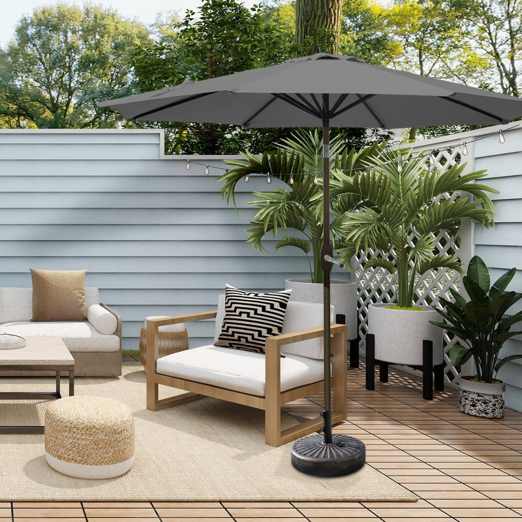 Ombrellone da giardino Lopes da 9 piedi con base in finitura bronzo e supporto per pesi incluso