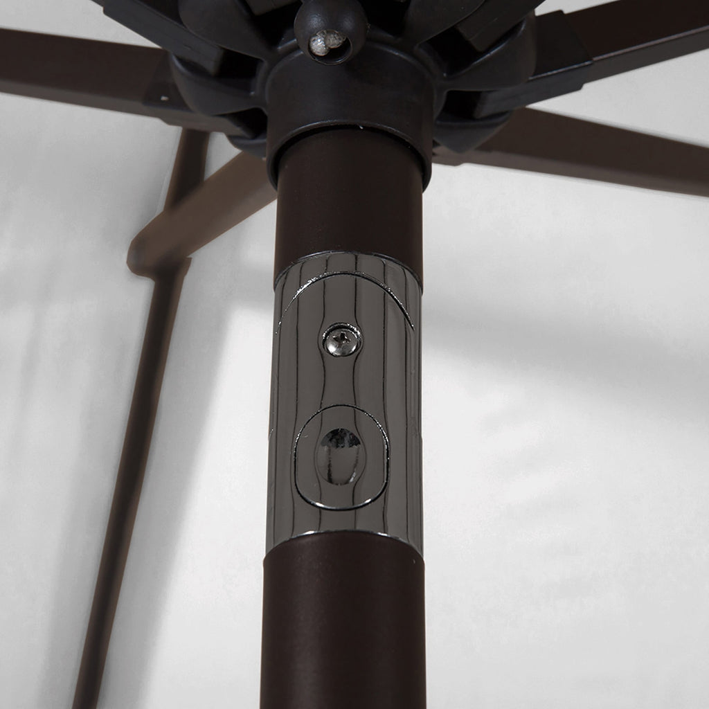 Ombrellone da giardino Lopes da 9 piedi con base in finitura bronzo e supporto per pesi incluso