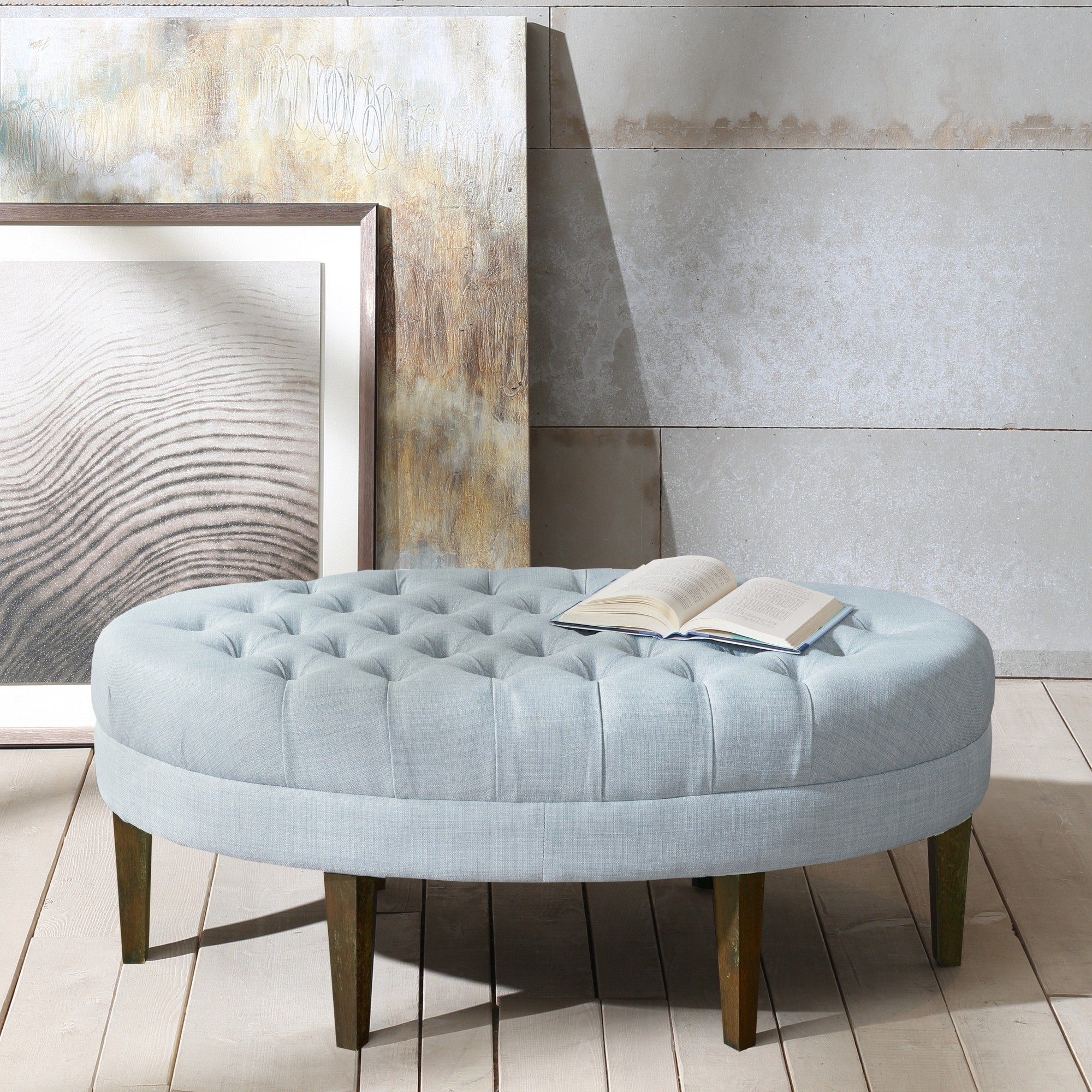 Pouf imbottito con rivestimento a forma di tavola da surf Madision Park Chase in legno massello