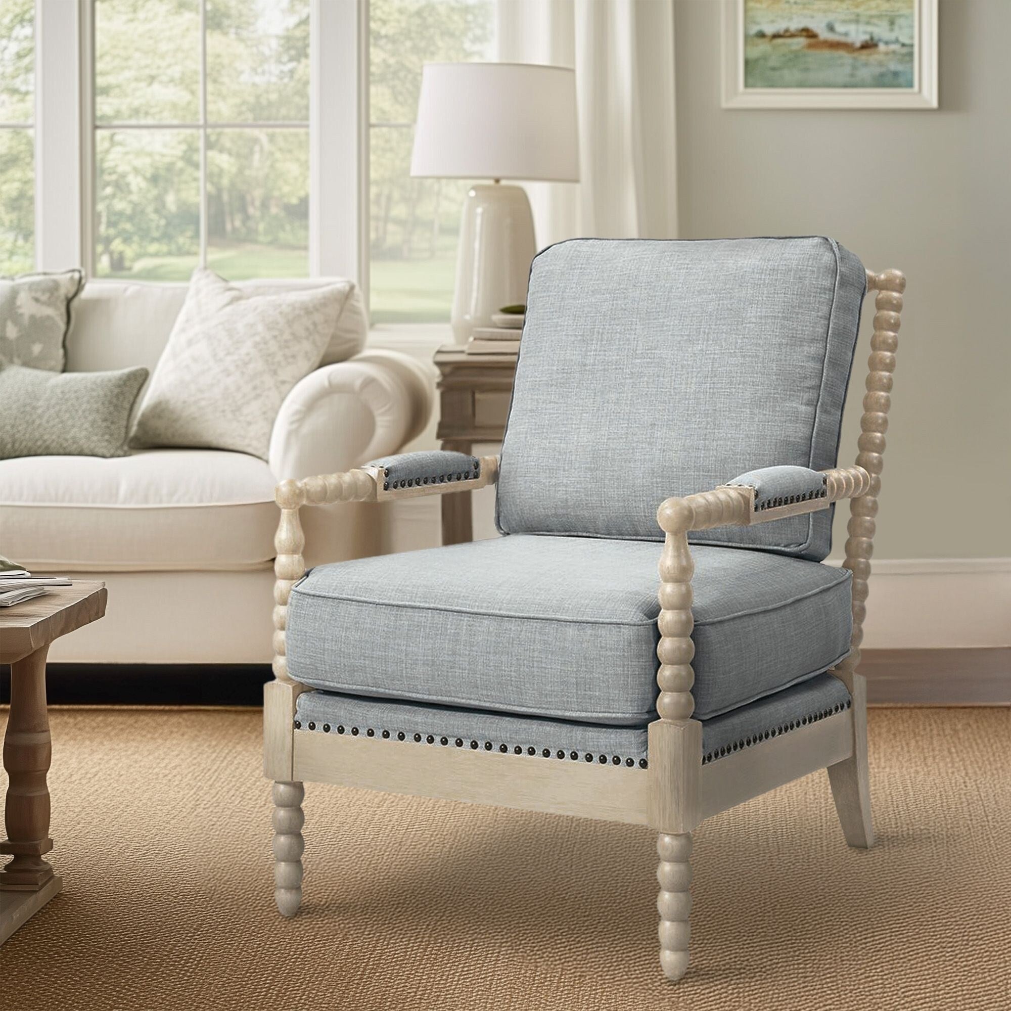 Poltrona Madison Park Donohue con struttura in legno tornito