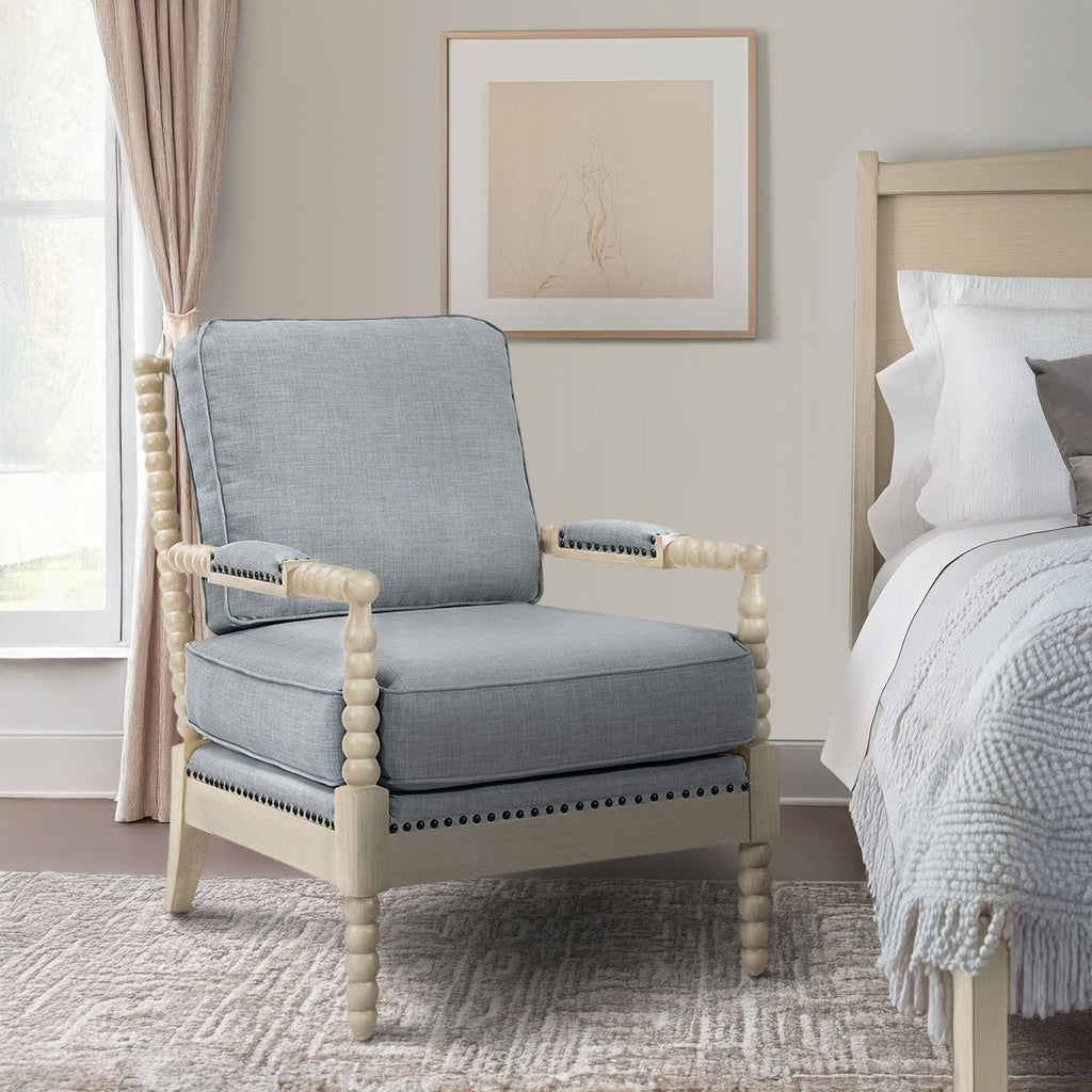 Poltrona Madison Park Donohue con struttura in legno tornito