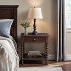 Comodino in legno tornito Madison Park Signature Beckett con cassetto e ripiano