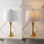 Lampada da tavolo a LED Makena 22.75 Modern Glam Iron Hourglass con porta di ricarica USB, (set da 2) di JONATHAN Y