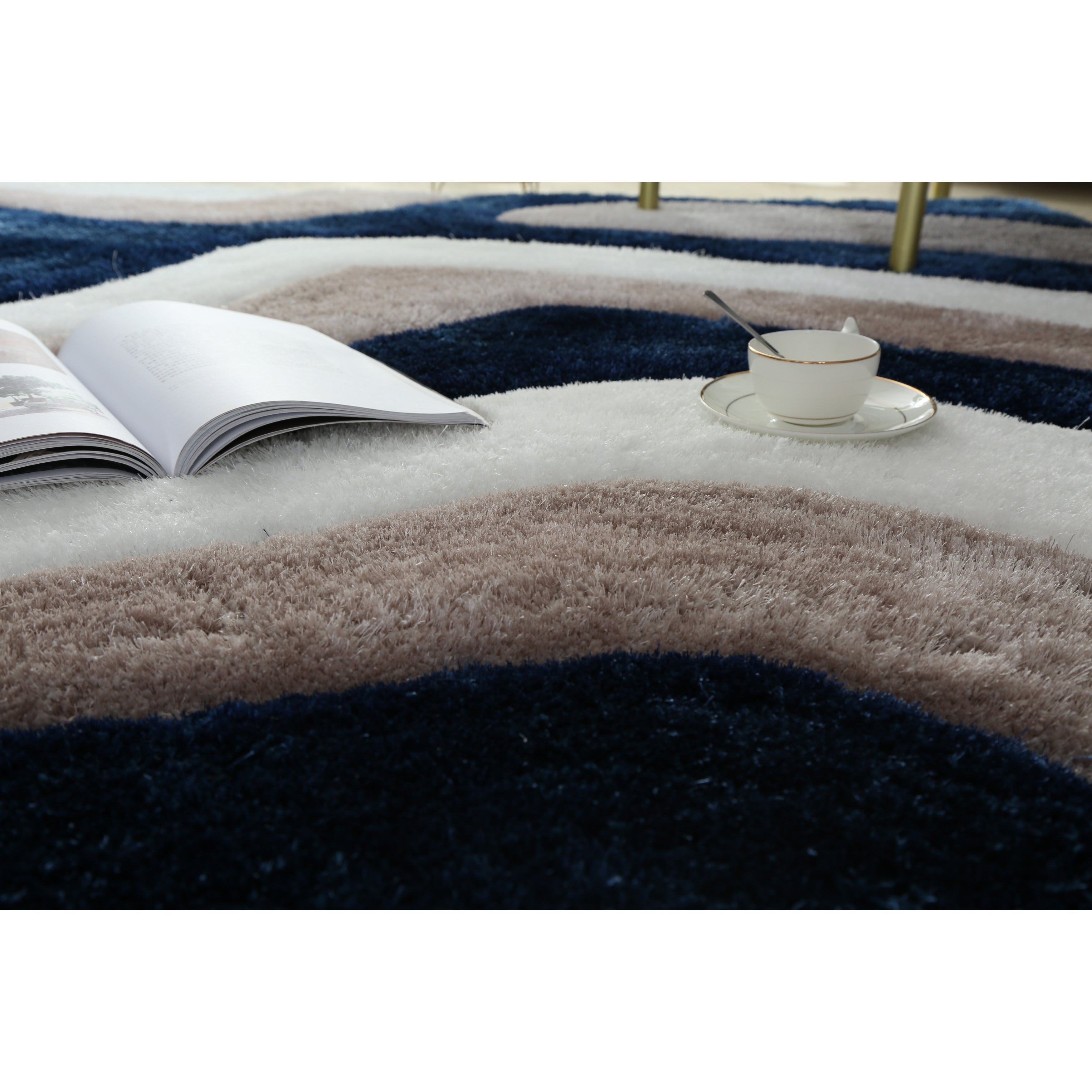 Tappeto dal design astratto Mateos Shag