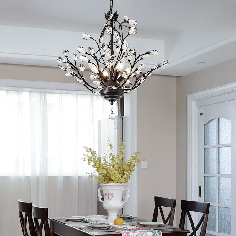 Maxax 4 - Lampadario classico/tradizionale unico con dettagli in cristallo