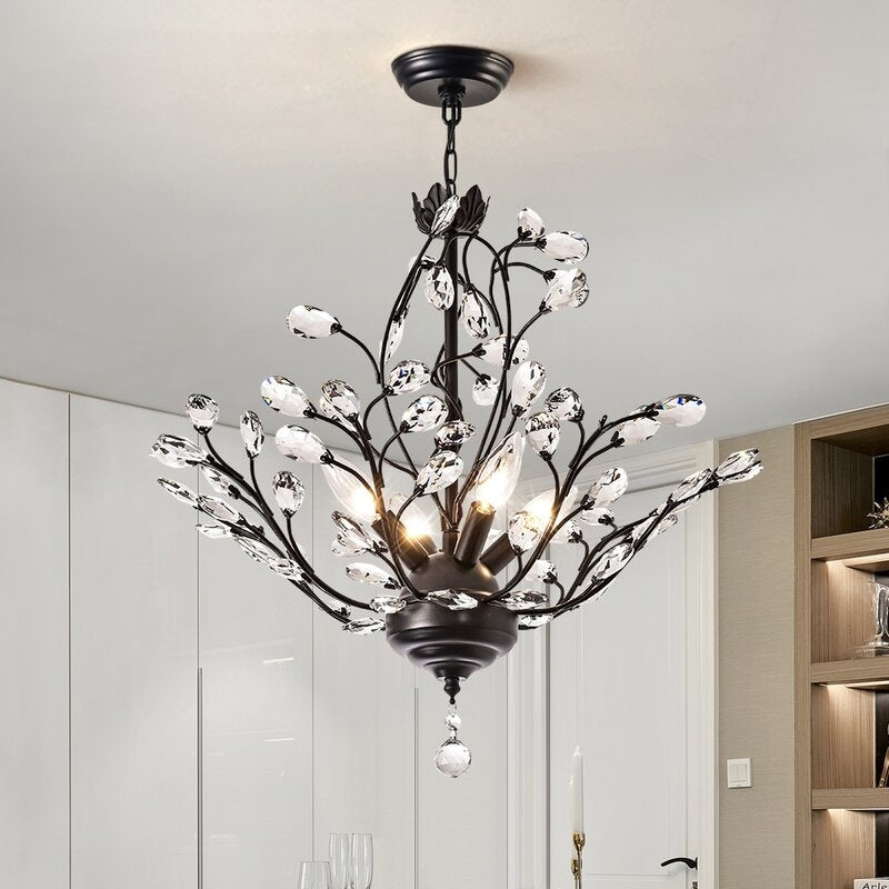 Maxax 4 - Lampadario classico/tradizionale unico con dettagli in cristallo