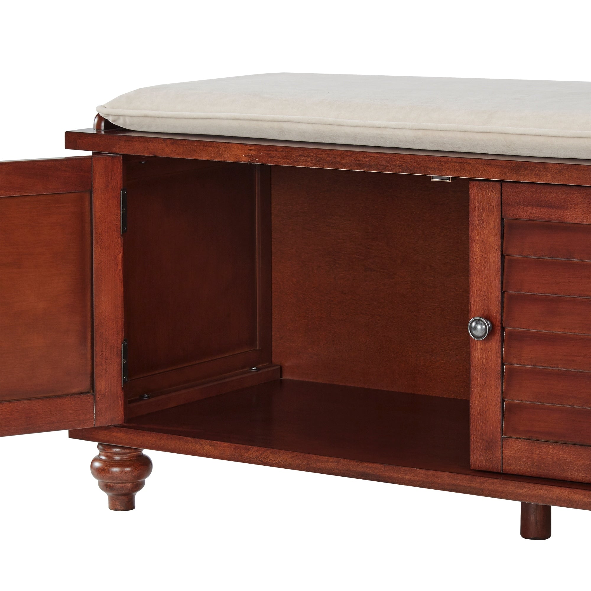 Panca contenitore con anta a persiana e cuscino in velluto Maybelle di iNSPIRE Q Classic