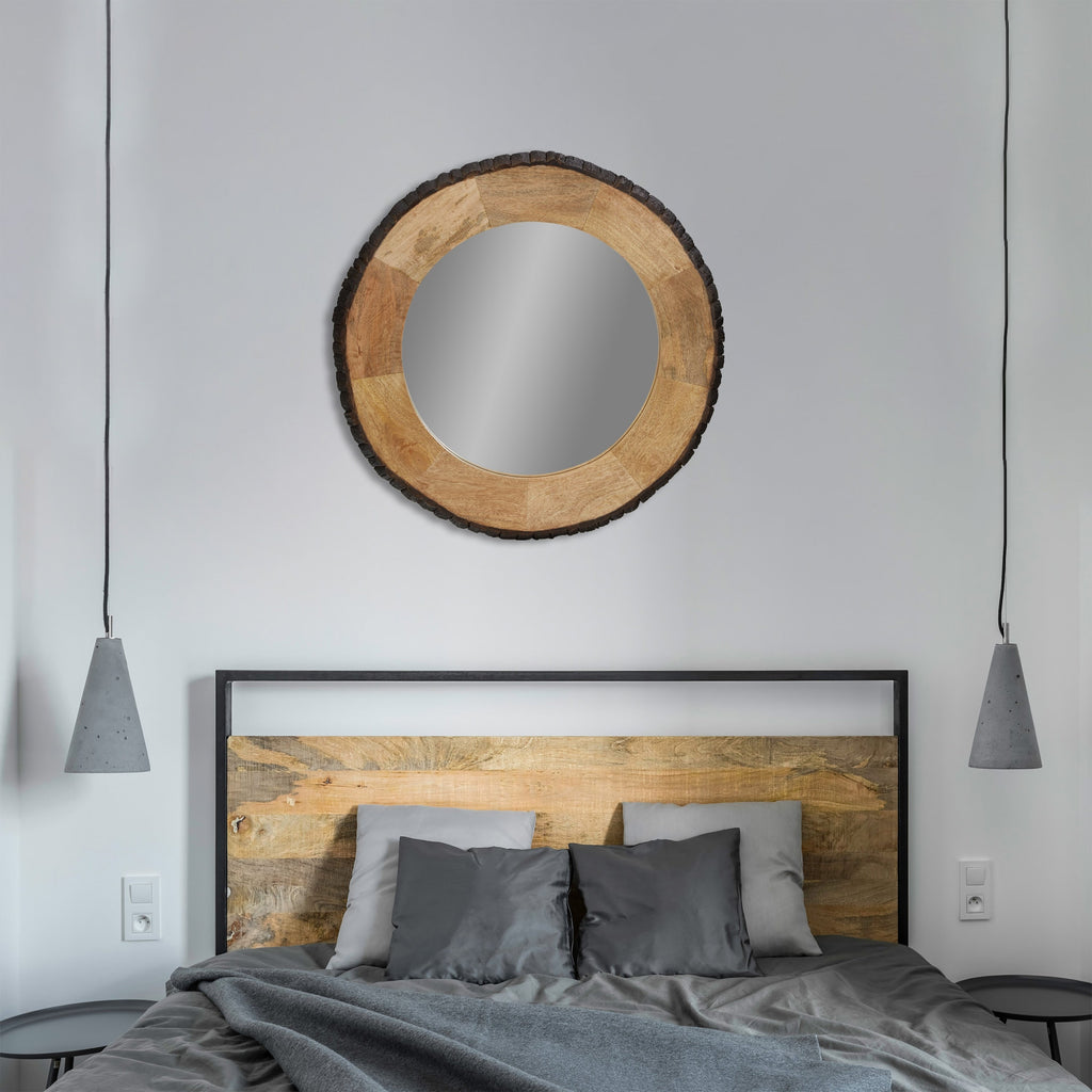 Specchio da parete rotondo in legno con bordo vivo Meredith di River of Goods - 30,5 x 1 x 30,5