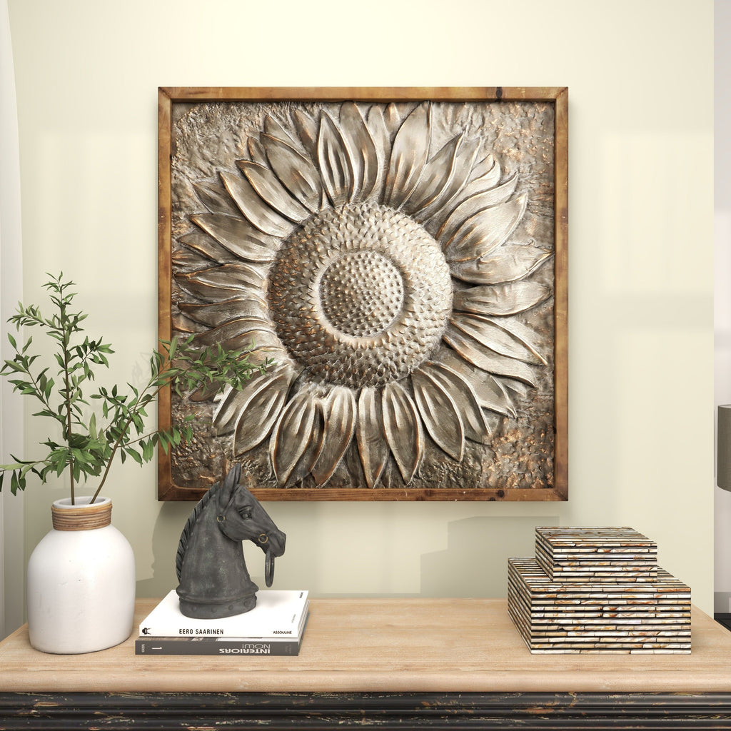 Decorazione da parete in metallo con motivo floreale a girasole e dettagli in rilievo - Grigio - Roche River Decor