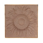 Decorazione da parete in metallo con motivo floreale a girasole e dettagli in rilievo - Grigio - Roche River Decor