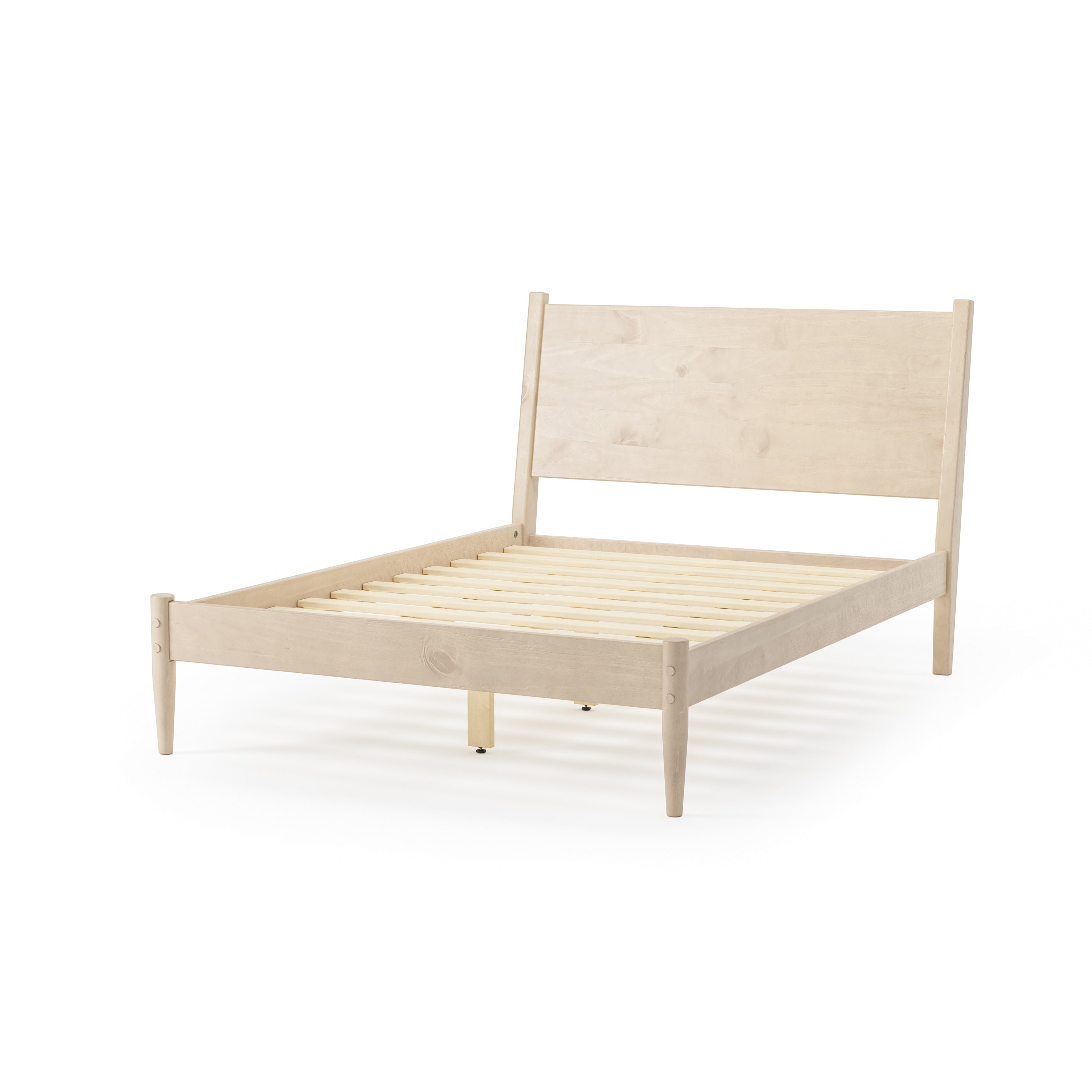 Letto a pannelli di metà secolo