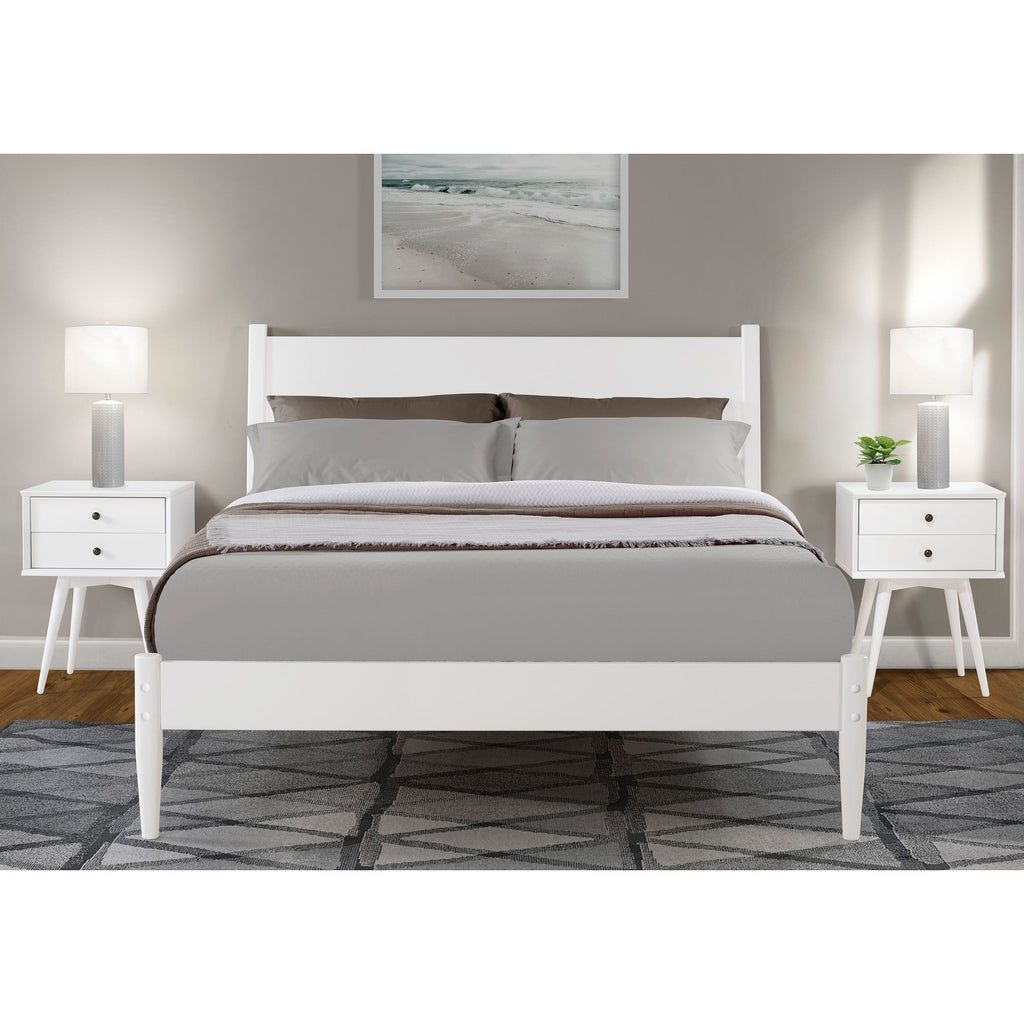Letto a pannelli di metà secolo